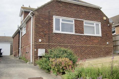 3 bedroom detached bungalow to rent, Mill View Road, Herne Bay, CT6 7JF