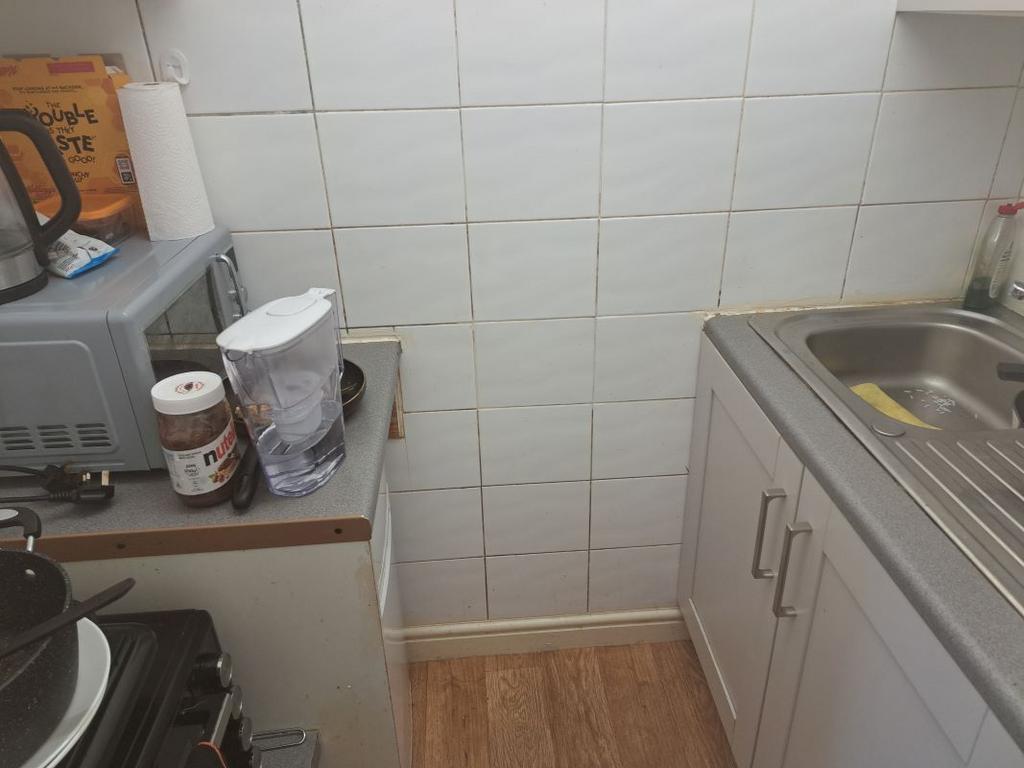 Flat 1