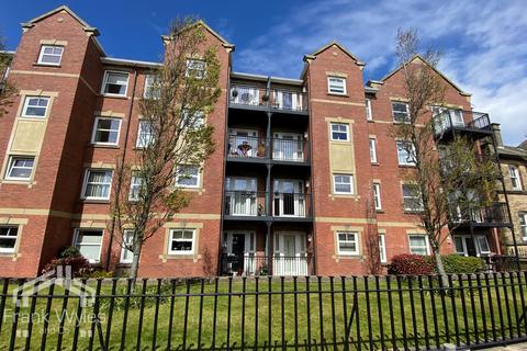 1 bedroom apartment for sale, Ashton View, Lytham St Annes, FY8 2AW