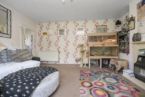 12 Lothian Drive, Easthouses, Dalkeith, EH22 4HA