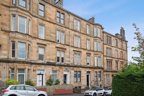 3 bedroom flat for sale, Laurel Street, Flat 2/2, Thornwood, Glasgow, G11 7QR