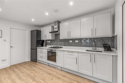 2 bedroom flat for sale, Cambalt Road, SW15