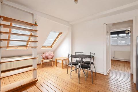 1 bedroom apartment for sale, Woodchurch Road, West Hampstead, West Hamspsted