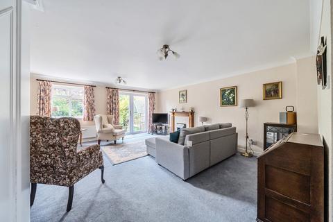 3 bedroom terraced house for sale, St. Andrews Gardens, Cobham, Surrey, KT11