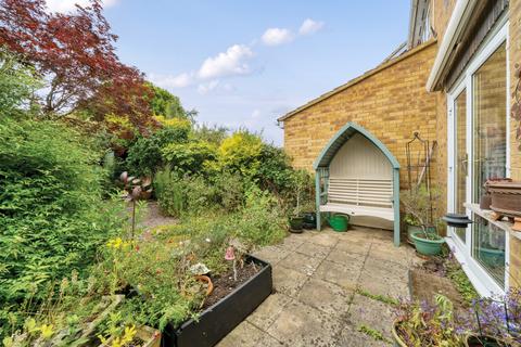 3 bedroom terraced house for sale, St. Andrews Gardens, Cobham, Surrey, KT11