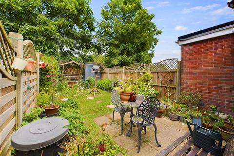 56 Albert Road, Worcester, WR5 1EB