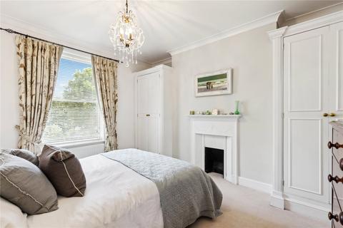 53b Mattock Lane, London, W13 9LA