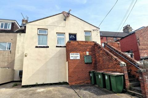 1 bedroom flat to rent, Queen Street, Redcar, TS10