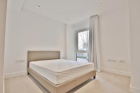 2 bedroom apartment to rent, Quayside House, Kew Bridge Road, Kew Bridge, TW8
