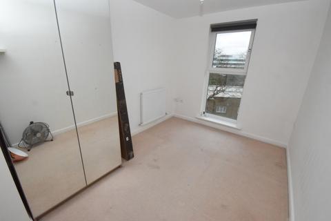 2 bedroom flat to rent, Parkhouse Court, Hatfield AL10