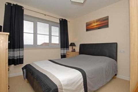 2 bedroom flat for sale, Thatcham,  Berkshire,  RG19