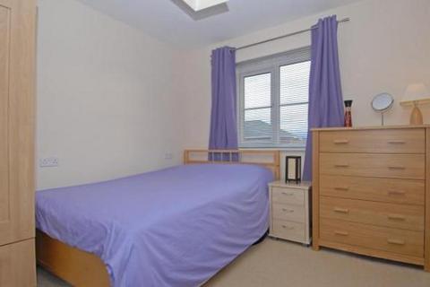 2 bedroom flat for sale, Thatcham,  Berkshire,  RG19