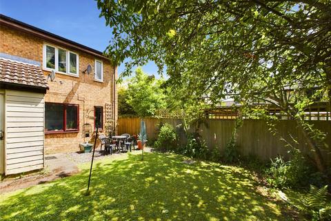 32 Alders Green, Gloucester, GL2 9HJ