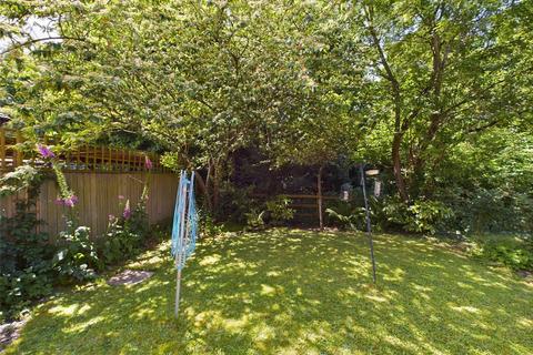 32 Alders Green, Gloucester, GL2 9HJ