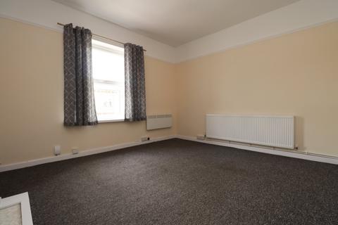 1 bedroom maisonette to rent, Bradford Road, Stanningley, Pudsey, West Yorkshire, UK, LS28