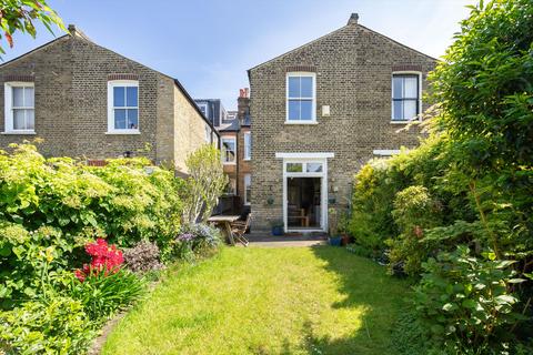 4 bedroom terraced house for sale, Beauval Road, Dulwich Village, London, SE22