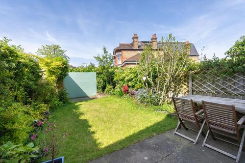 4 bedroom terraced house for sale, Beauval Road, Dulwich Village, London, SE22