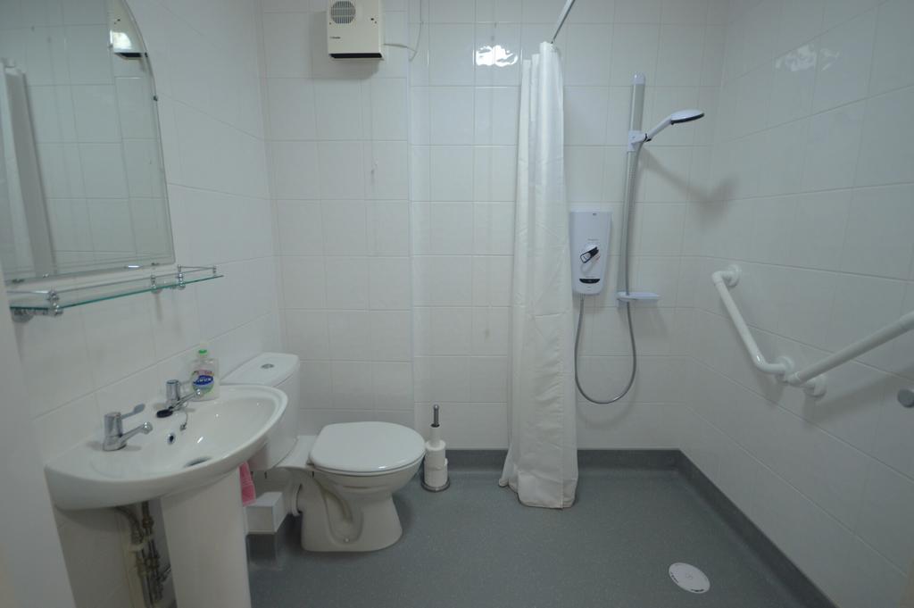 Wet room.jpg
