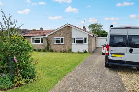 3 bedroom detached bungalow for sale, Ancaster Lane, Oasby NG32