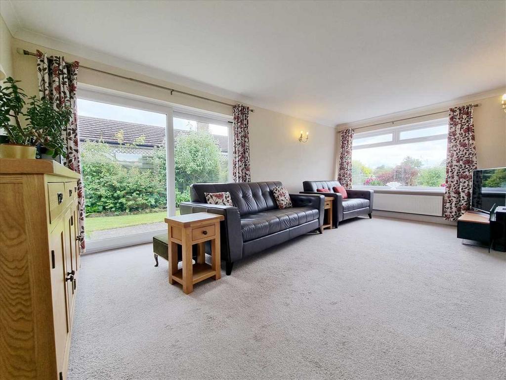 Ancaster Lane, Oasby NG32 3 bed detached bungalow for sale £299,500