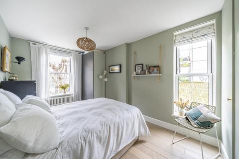 2 bedroom flat for sale, Goldsmith Road, Peckham