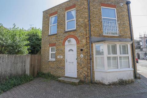 2 bedroom end of terrace house for sale, Charlotte Square, Margate, CT9
