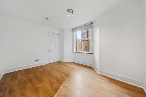 2 bedroom apartment to rent, Felix Road, London, W13