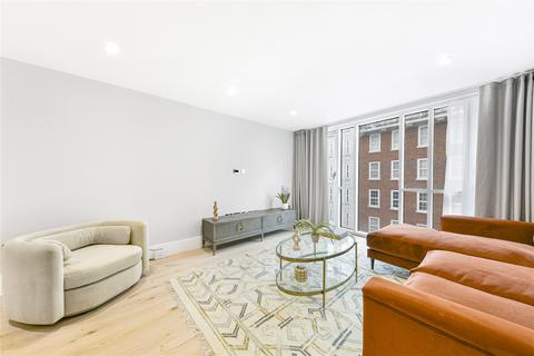 3 bedroom apartment to rent, Baker Street, London, NW1