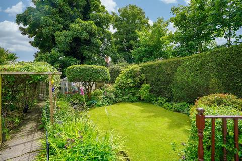 3 bedroom detached bungalow for sale, Ashgate Valley Road, Chesterfield S40