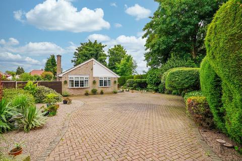 3 bedroom detached bungalow for sale, Ashgate Valley Road, Chesterfield S40