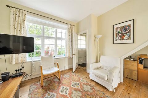 29 Denison Road, London, W5 1NU