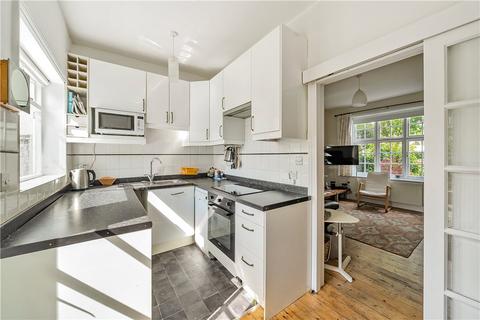 29 Denison Road, London, W5 1NU
