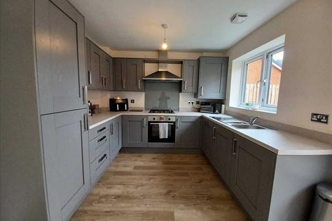 4 bedroom house to rent, Portland Close, Thornton Cleveleys