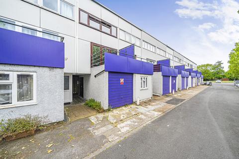 12 Brecon Close, Mitcham, CR4 1XA