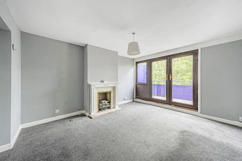 12 Brecon Close, Mitcham, CR4 1XA