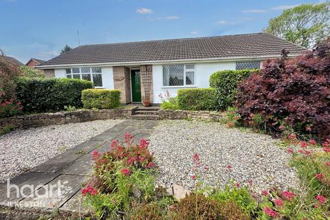 4 bedroom detached bungalow for sale, Cantelupe Road, Ilkeston