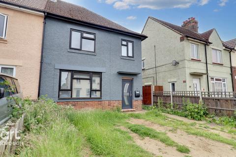 3 bedroom semi-detached house for sale, Shakespeare Avenue, Peterborough