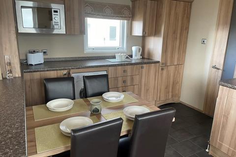 2 bedroom lodge for sale, Burghead Beach Holiday Park