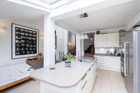 6 bedroom terraced house for sale, Rosendale Road, West Dulwich, London, SE21