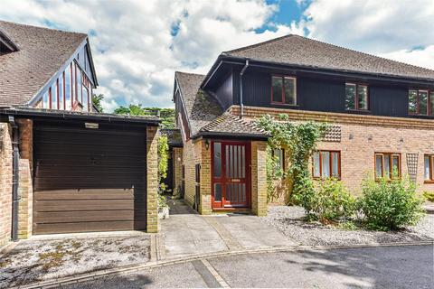 3 bedroom apartment for sale, Baytree Close, Chichester, West Sussex, PO19