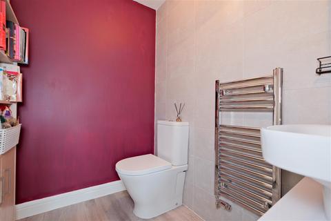 6a Lady Nancy Crescent, Blantyre, Glasgow, G72 9BF