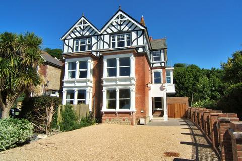 6 bedroom character property for sale, Bellevue Road, Ventnor PO38