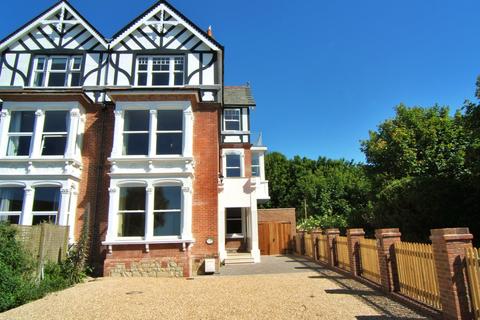 6 bedroom character property for sale, Bellevue Road, Ventnor PO38