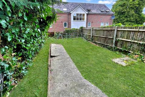 213 Hitchin Road, Luton, LU2 0EP