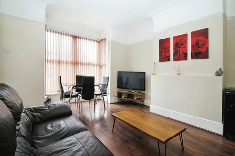 1 bedroom in a house share to rent, Trelawn Terrace, Headingley, Leeds, LS6
