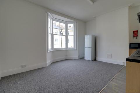 4 bedroom maisonette to rent, Buckingham Street, Brighton