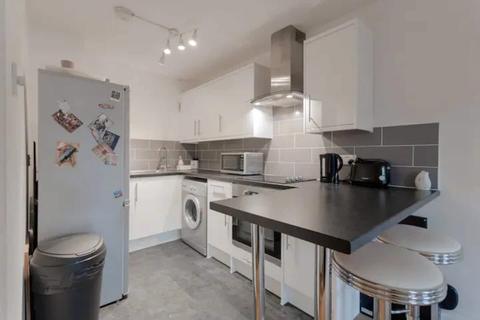 1 bedroom flat to rent, Theseus Walk, Islington, London