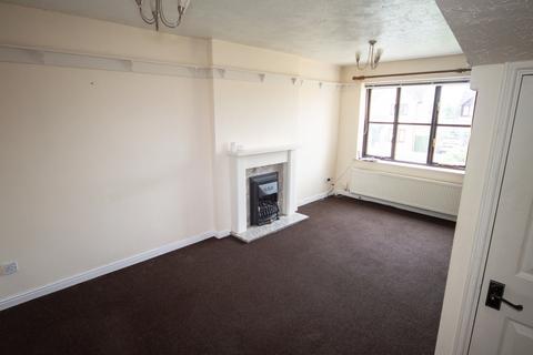 2 bedroom semi-detached house to rent, Heaton Gardens, Huddersfield, West Yorkshire, HD1