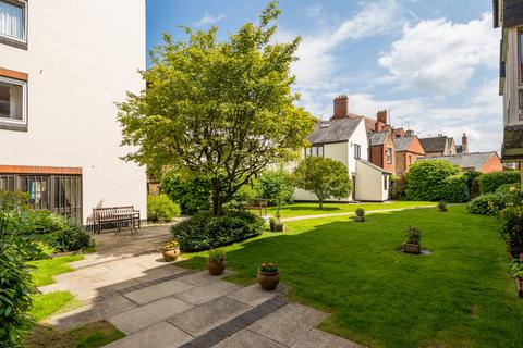 1 bedroom apartment for sale, Ashcroft Gardens, Cirencester, Gloucestershire, GL7