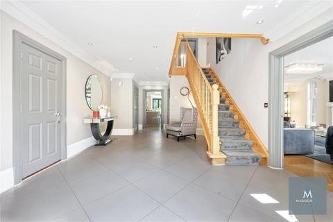 7 bedroom detached house to rent, Lingmere Close, Essex IG7